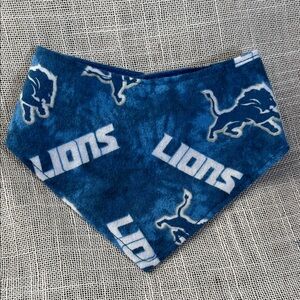 Detroit Lions Dog Bandana-Size S